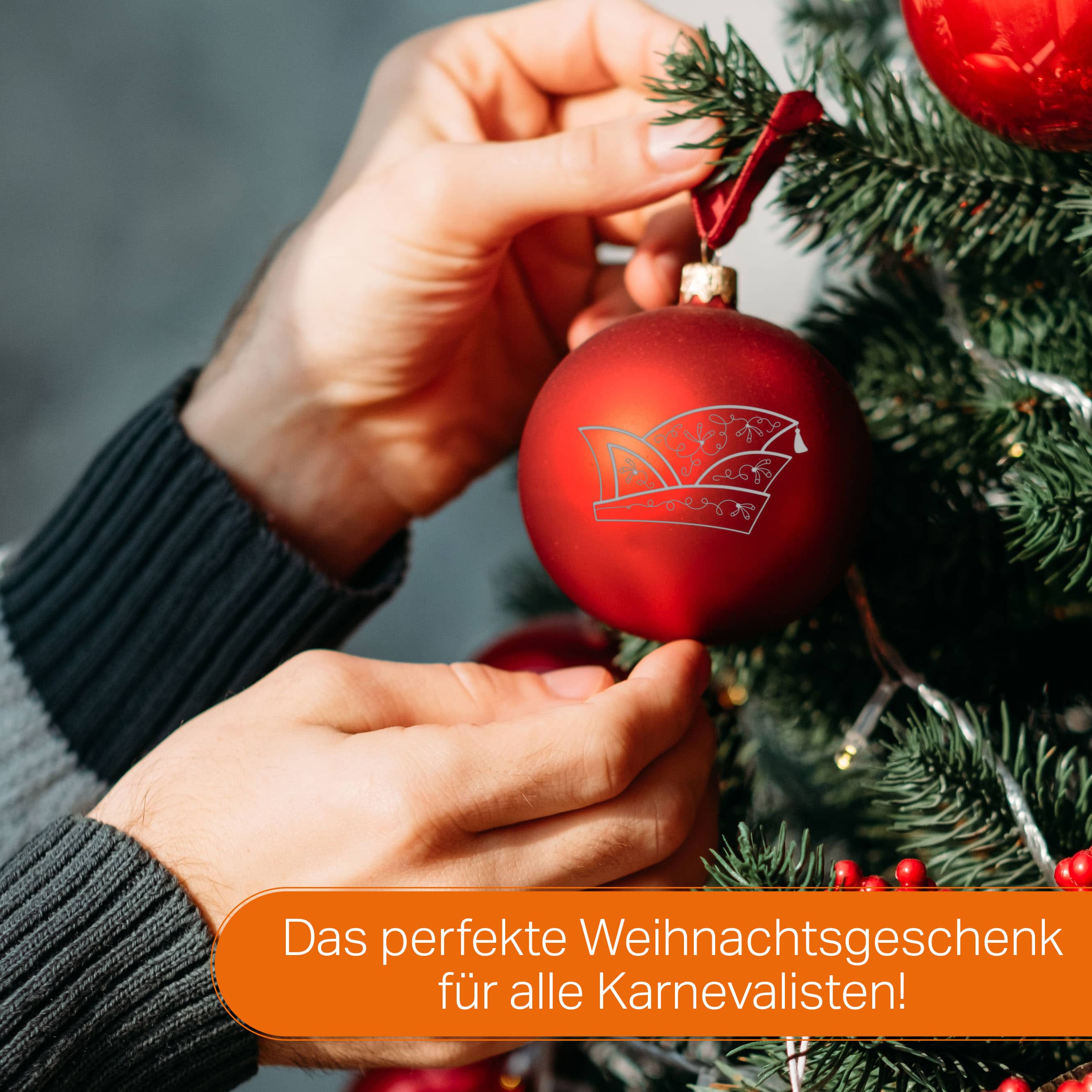 Weihnachtsbaumkugel (glänzend) mit Narrenkappe